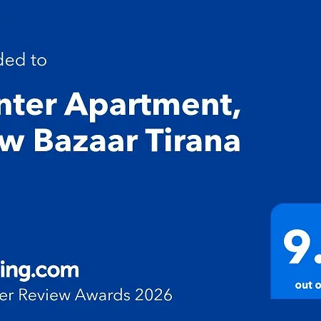 Center Apartment,new Bazaar 公寓